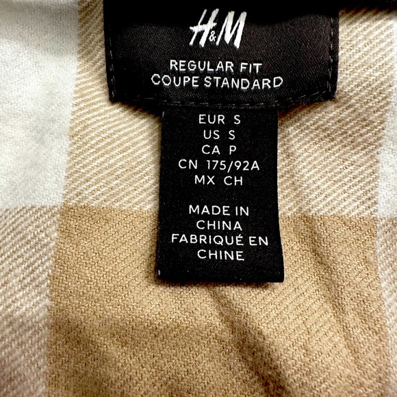 Button down- flannel - Picture 2 of 2